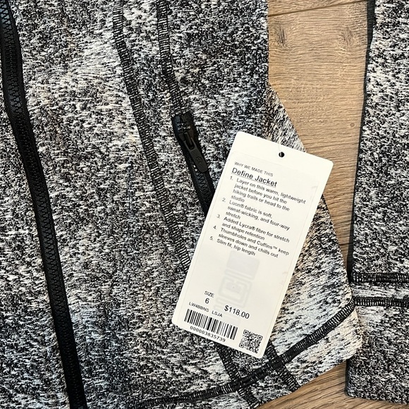 Lululemon Define Jacket - Picture 3 of 4
